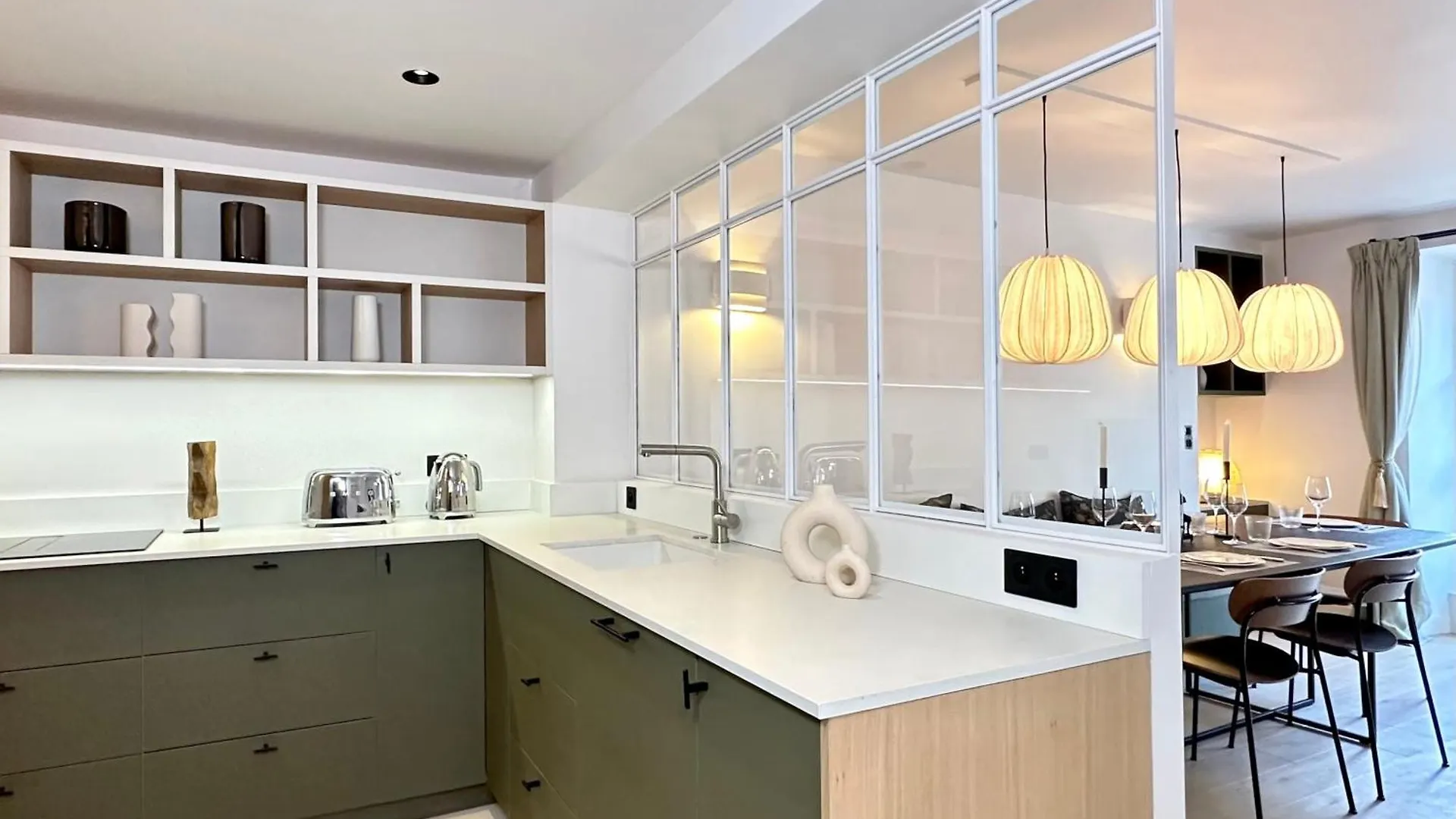 Spacious Luxembourg Garden Family Flat Paris Apartment